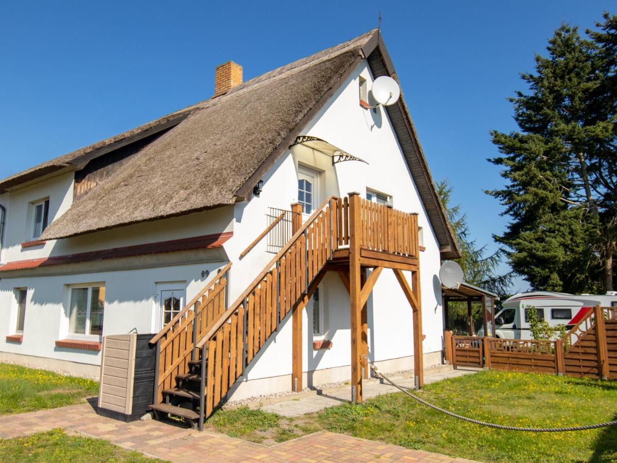 Ferienwohnung Sonnenseite Freest Esterno foto